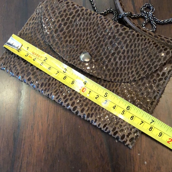 Sorial NY Small Embossed snakeskin print padded shoulder chain crossbody bag - Picture 10 of 12